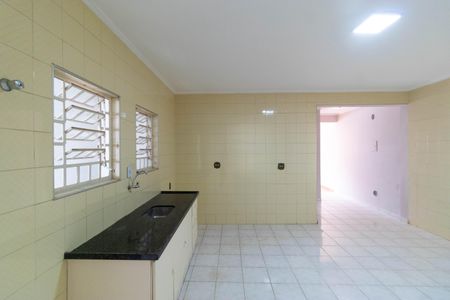 Casa à venda com 300m², 4 quartos e 2 vagasCozinha da Casa 01