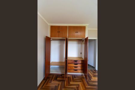 Casa à venda com 300m², 4 quartos e 2 vagasArmário do Quarto 01 da Casa 02