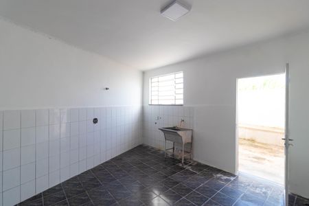 Casa à venda com 300m², 4 quartos e 2 vagasÁrea de serviço da Casa 01