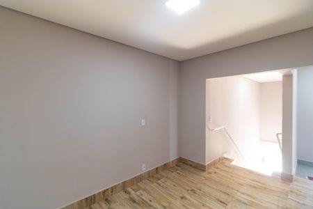 Casa à venda com 300m², 4 quartos e 2 vagasHall de entrada da Casa 02