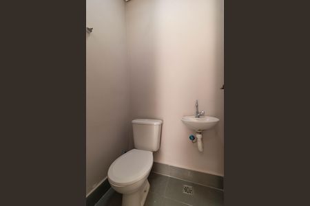 Casa à venda com 300m², 4 quartos e 2 vagasLavabo da Casa 01