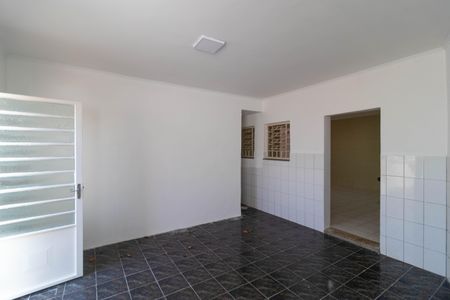 Casa à venda com 300m², 4 quartos e 2 vagasÁrea de serviço da Casa 01