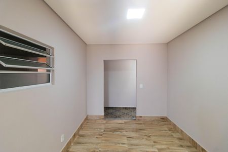 Casa à venda com 300m², 4 quartos e 2 vagasHall de entrada da Casa 02