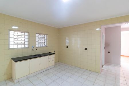 Casa à venda com 300m², 4 quartos e 2 vagasCozinha da Casa 01