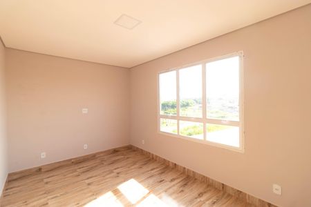 Casa à venda com 300m², 4 quartos e 2 vagasSalas da Casa 02