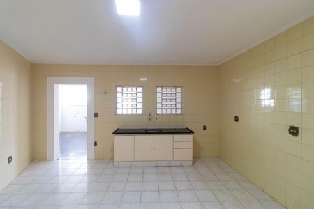 Casa à venda com 300m², 4 quartos e 2 vagasCozinha da Casa 01