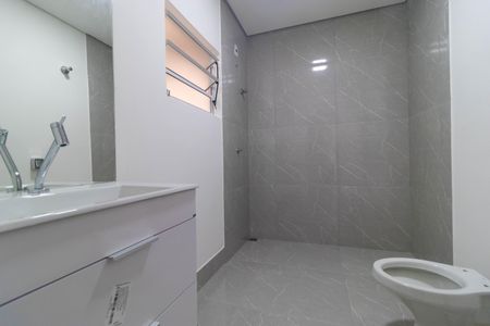 Casa à venda com 300m², 4 quartos e 2 vagasBanheiro da Casa 02