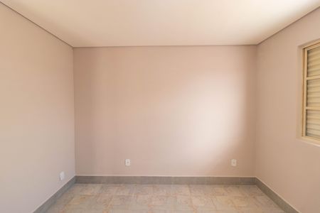 Casa à venda com 300m², 4 quartos e 2 vagasQuarto 02 da Casa 01