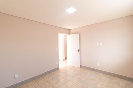 Casa à venda com 300m², 4 quartos e 2 vagasQuarto 01 da Casa 01