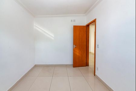 Apartamento à venda com 100m², 2 quartos e 1 vagaQuarto 2