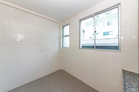 Apartamento à venda com 100m², 2 quartos e 1 vagaCozinha