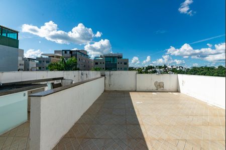 Apartamento à venda com 100m², 2 quartos e 1 vagaVaranda