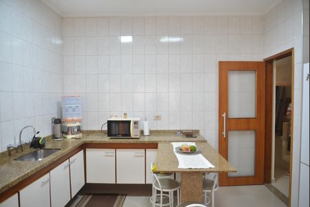 Casa para alugar com 286m², 6 quartos e 6 vagasCozinha