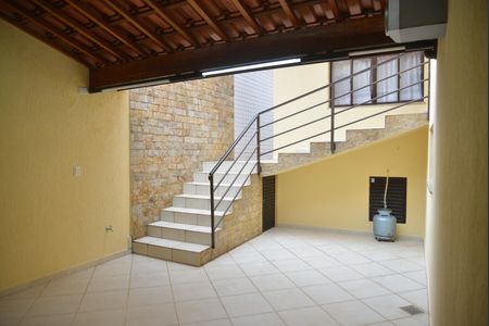 Casa para alugar com 286m², 6 quartos e 6 vagasQuintal