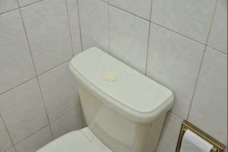 Casa para alugar com 286m², 6 quartos e 6 vagasBanheiro de Serviço