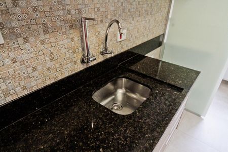 Apartamento à venda com 52m², 2 quartos e 1 vaga Apartamento à venda com 52m², 2 quartos e 1 vagaCozinha