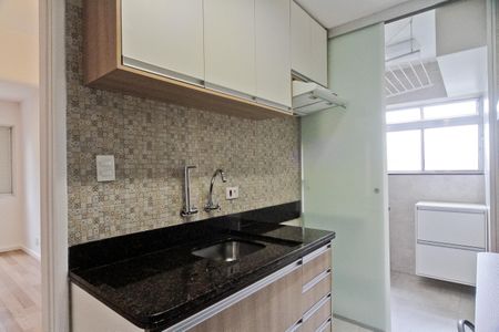 Apartamento à venda com 52m², 2 quartos e 1 vaga Apartamento à venda com 52m², 2 quartos e 1 vagaCozinha
