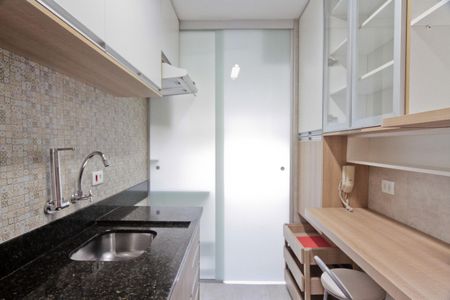 Apartamento à venda com 52m², 2 quartos e 1 vaga Apartamento à venda com 52m², 2 quartos e 1 vagaCozinha