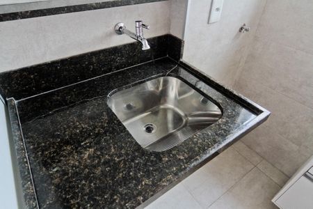 Apartamento à venda com 52m², 2 quartos e 1 vaga Apartamento à venda com 52m², 2 quartos e 1 vagaÁrea de Serviço