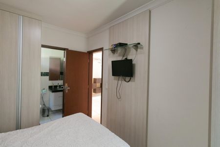 Apartamento à venda com 120m², 3 quartos e 2 vagasSuíte