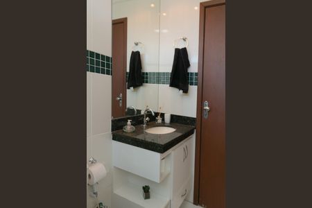 Apartamento à venda com 120m², 3 quartos e 2 vagasBanheiro Social 2