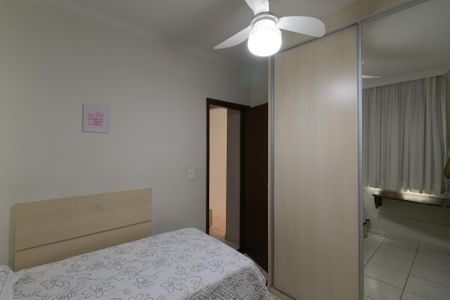 Apartamento à venda com 120m², 3 quartos e 2 vagasQuarto 1