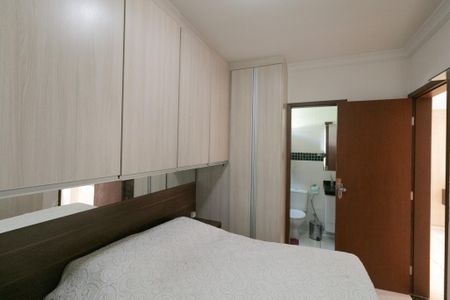 Apartamento à venda com 120m², 3 quartos e 2 vagasSuíte