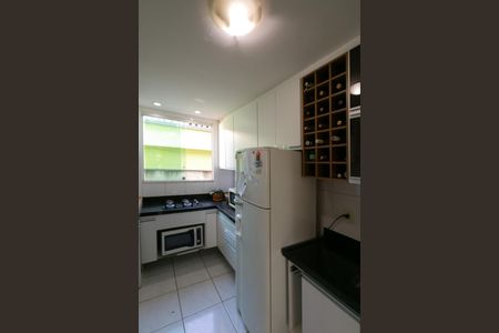 Apartamento à venda com 120m², 3 quartos e 2 vagasCozinha