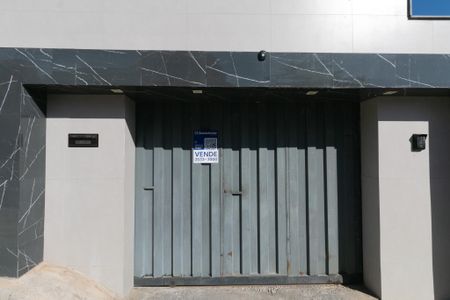 Apartamento à venda com 120m², 3 quartos e 2 vagasPlaquinha