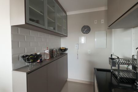 Apartamento à venda com 102m², 3 quartos e 2 vagas Apartamento à venda com 102m², 3 quartos e 2 vagasCozinha