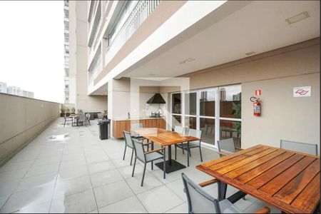 Apartamento à venda com 102m², 3 quartos e 2 vagas Apartamento à venda com 102m², 3 quartos e 2 vagasÁrea comum - Churrasqueira