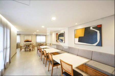 Apartamento à venda com 102m², 3 quartos e 2 vagas Apartamento à venda com 102m², 3 quartos e 2 vagasÁrea comum - Salão de festas