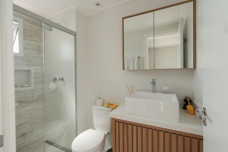 Apartamento à venda com 102m², 3 quartos e 2 vagas Apartamento à venda com 102m², 3 quartos e 2 vagasBanheiro da Suíte 1