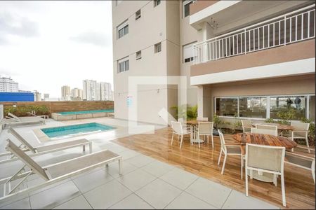 Apartamento à venda com 102m², 3 quartos e 2 vagas Apartamento à venda com 102m², 3 quartos e 2 vagasÁrea comum - Piscina