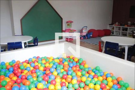 Apartamento à venda com 102m², 3 quartos e 2 vagas Apartamento à venda com 102m², 3 quartos e 2 vagasBrinquedoteca