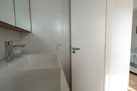 Apartamento à venda com 102m², 3 quartos e 2 vagas Apartamento à venda com 102m², 3 quartos e 2 vagasBanheiro da Suíte 1