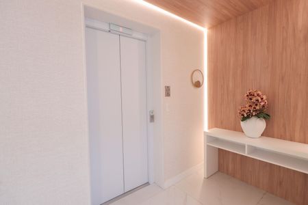 Apartamento à venda com 102m², 3 quartos e 2 vagas Apartamento à venda com 102m², 3 quartos e 2 vagasHall de entrada