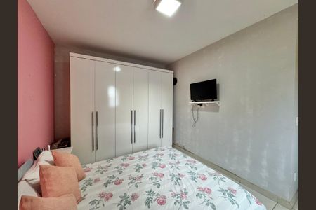 Casa de condomínio à venda com 240m², 2 quartos e 2 vagas Casa de condomínio à venda com 240m², 2 quartos e 2 vagasQuarto 2