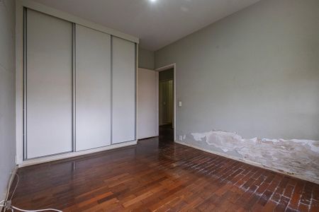 Apartamento à venda com 198m², 3 quartos e 2 vagasQuarto 3
