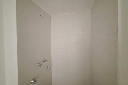 Studio à venda com 27m², 1 quarto e sem vagaBanhei/Studio