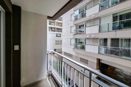 Studio à venda com 27m², 1 quarto e sem vagaSacada/Studio