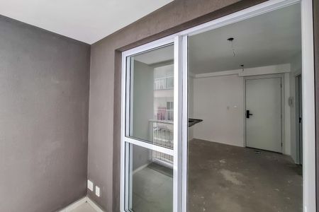 Studio à venda com 27m², 1 quarto e sem vagaSacada/Studio
