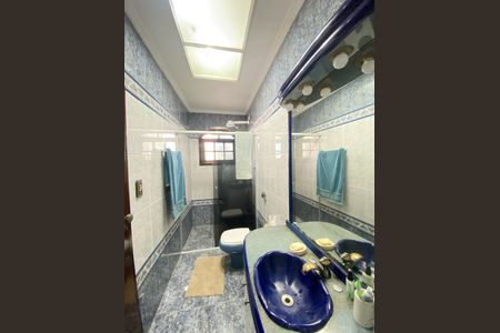 Casa à venda com 436m², 4 quartos e 1 vaga Casa à venda com 436m², 4 quartos e 1 vagaBanheiro Suite