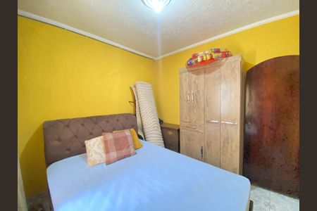 Casa à venda com 436m², 4 quartos e 1 vaga Casa à venda com 436m², 4 quartos e 1 vagaEdicula - Quarto