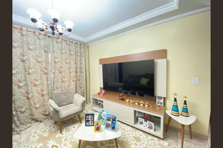 Casa à venda com 436m², 4 quartos e 1 vaga Casa à venda com 436m², 4 quartos e 1 vagaSala