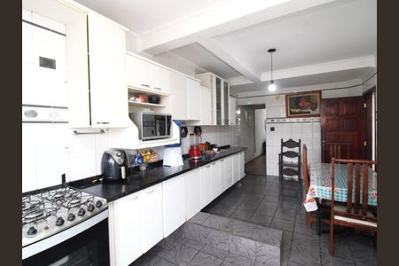 Casa à venda com 145m², 3 quartos e 2 vagasCozinha