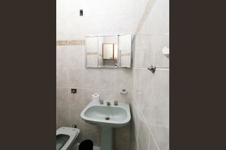 Casa à venda com 145m², 3 quartos e 2 vagasBanheiro Social