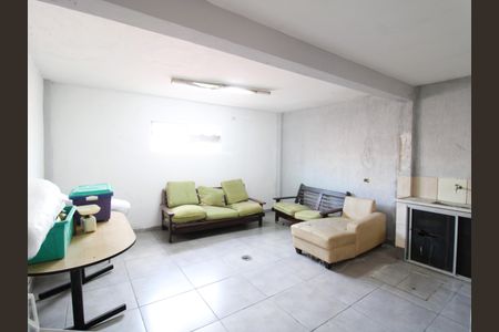 Casa à venda com 145m², 3 quartos e 2 vagasSalão