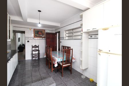 Casa à venda com 145m², 3 quartos e 2 vagasCozinha