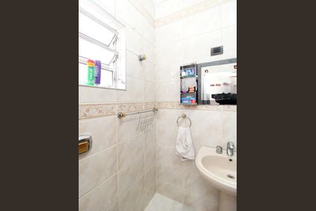 Casa à venda com 145m², 3 quartos e 2 vagasBanheiro da Suíte